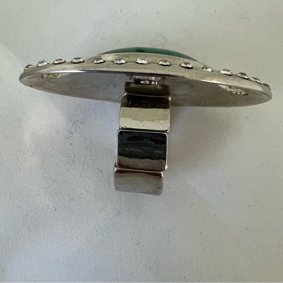 Ladies Cocktail Costume Jewelry Ring Silver Tone Band Faux Turquoise Adustable - Picture 7 of 11